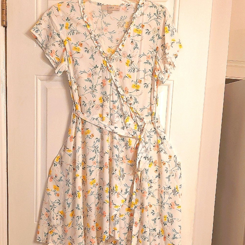 Loft Wrap Dress 8P